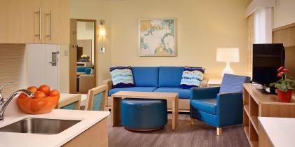 Learn About The In-Room Amenities at Our Orlando, FL, Hotel